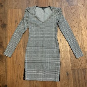 Longsleeve Dress